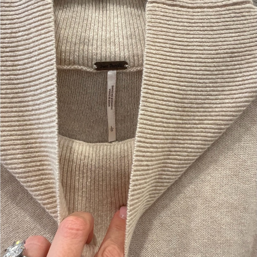 Free People so low so high cream Turtleneck Sweater - Picture 3 of 4